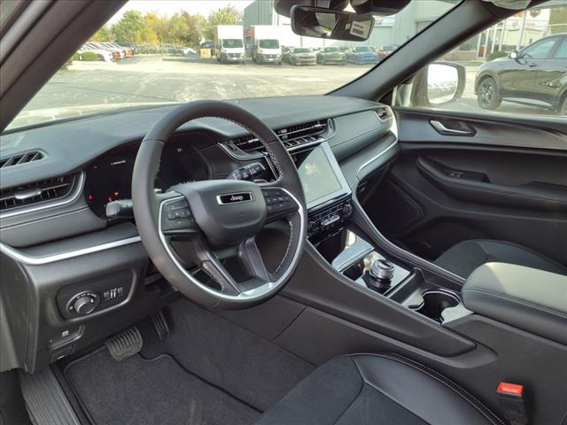 new 2025 Jeep Grand Cherokee car, priced at $45,766