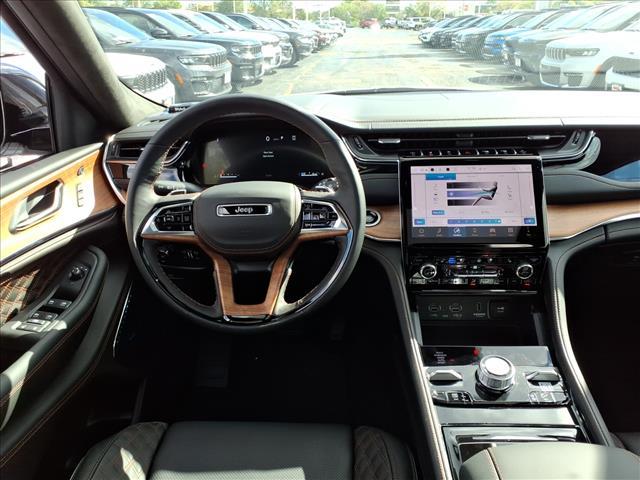 new 2025 Jeep Grand Cherokee car, priced at $59,346