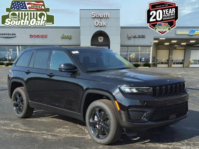 new 2025 Jeep Grand Cherokee car, priced at $45,766