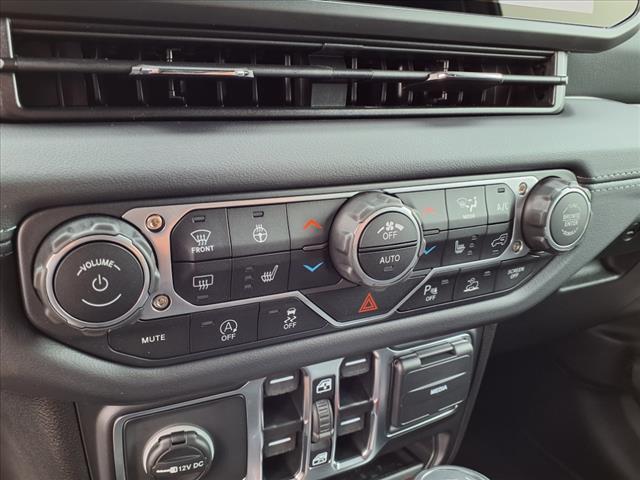 new 2025 Jeep Wrangler car, priced at $53,867