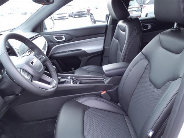 new 2025 Jeep Compass car, priced at $26,789
