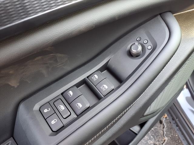 new 2025 Jeep Grand Cherokee L car, priced at $39,032