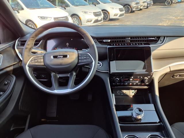 new 2025 Jeep Grand Cherokee L car, priced at $39,032