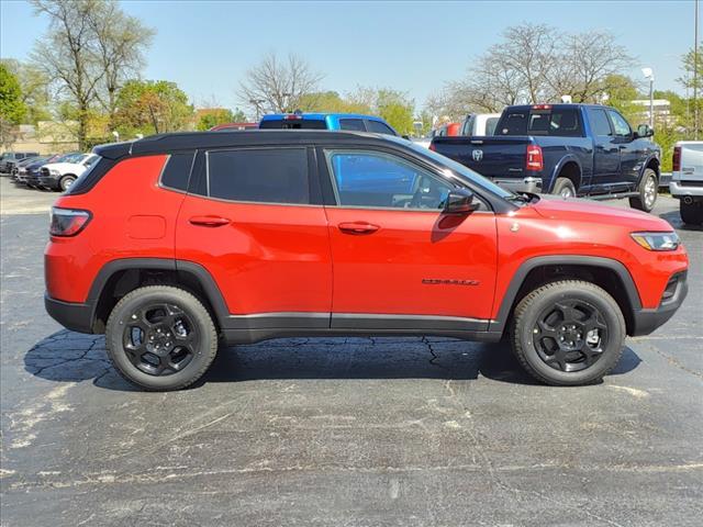 new 2023 Jeep Compass car, priced at $28,500