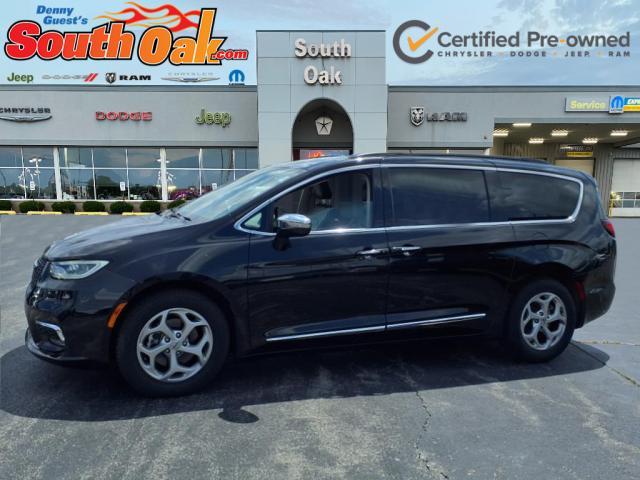 used 2023 Chrysler Pacifica car, priced at $27,881