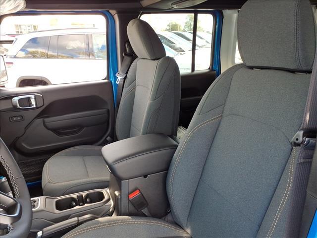 new 2026 Jeep Wrangler car, priced at $48,521