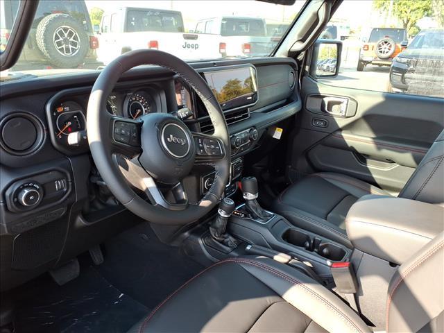 new 2025 Jeep Wrangler car, priced at $58,727