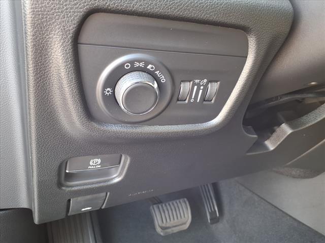 new 2025 Jeep Grand Cherokee L car, priced at $39,032