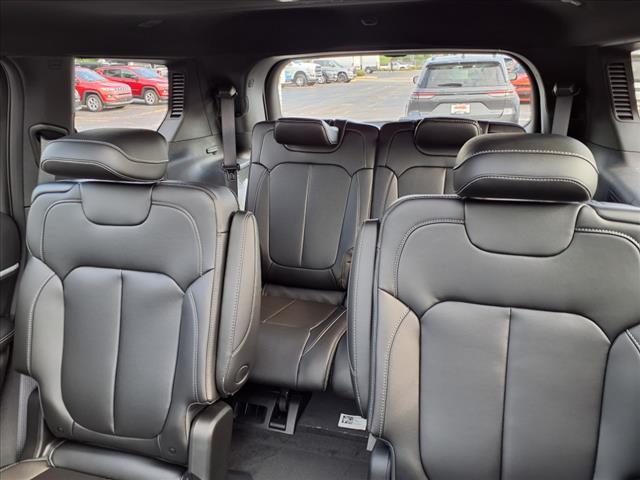 new 2025 Jeep Grand Cherokee L car, priced at $44,294