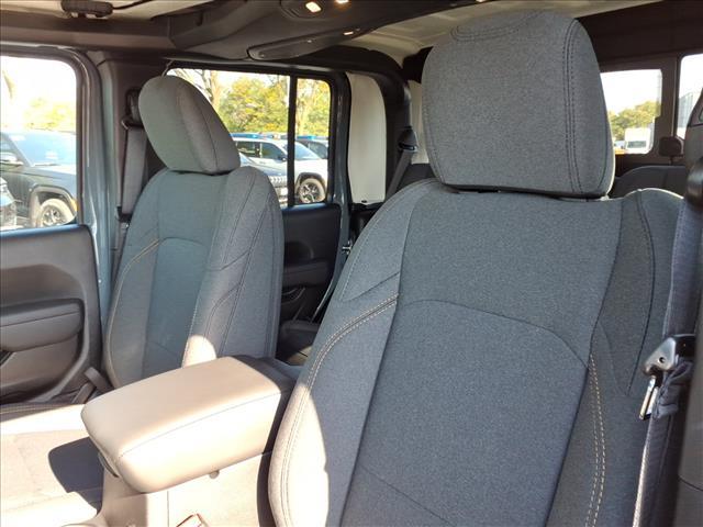 new 2025 Jeep Gladiator car, priced at $51,995