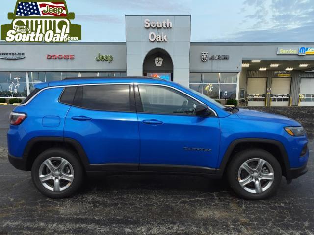 new 2023 Jeep Compass car, priced at $39,052