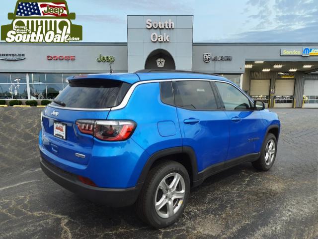 new 2023 Jeep Compass car, priced at $39,052