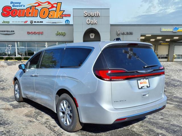new 2026 Chrysler Pacifica car, priced at $44,649
