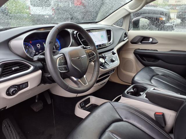 used 2023 Chrysler Pacifica car, priced at $25,881