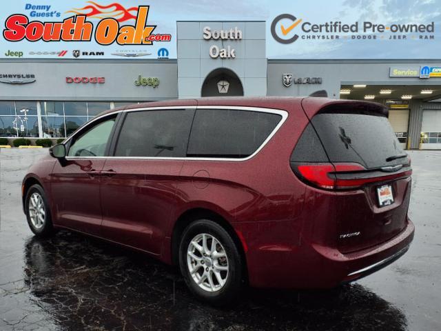 used 2023 Chrysler Pacifica car, priced at $25,881