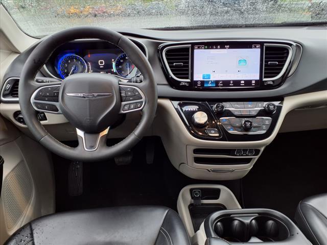 used 2023 Chrysler Pacifica car, priced at $25,881