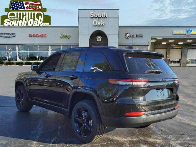 new 2025 Jeep Grand Cherokee car, priced at $41,912