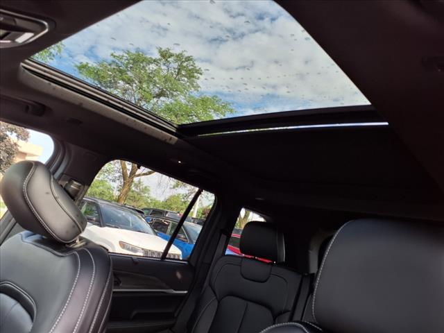 new 2025 Jeep Grand Cherokee car, priced at $50,094