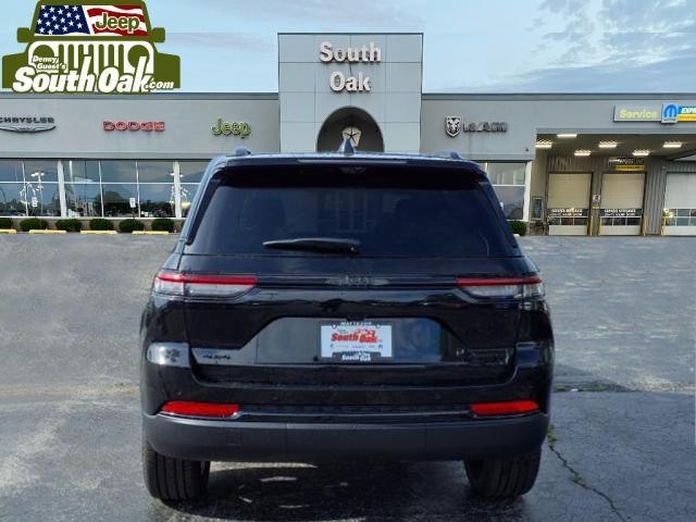 new 2025 Jeep Grand Cherokee car, priced at $50,094