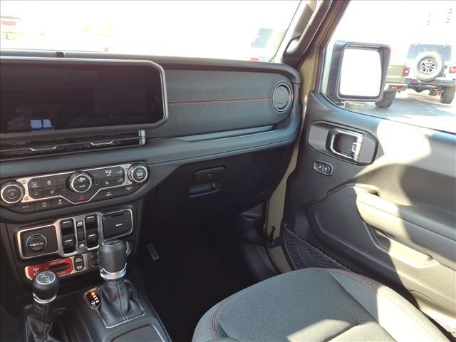 new 2025 Jeep Wrangler car, priced at $55,180