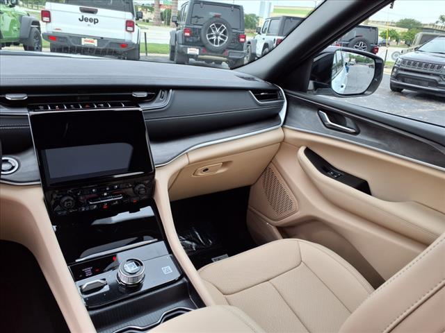 new 2025 Jeep Grand Cherokee L car, priced at $48,505