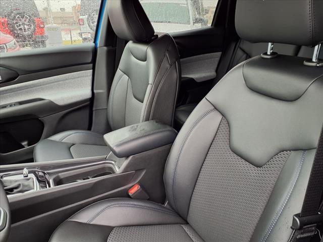 new 2025 Jeep Compass car, priced at $26,146