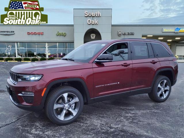 new 2025 Jeep Grand Cherokee car, priced at $50,004