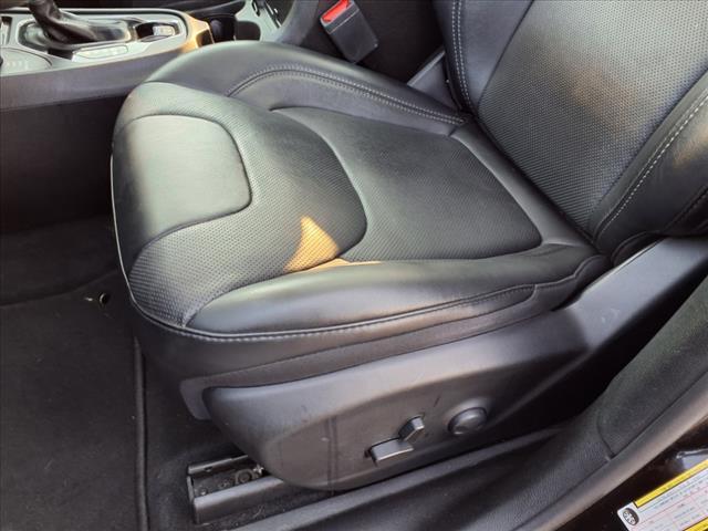used 2022 Jeep Cherokee car, priced at $24,881