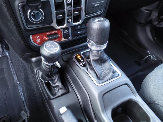 new 2025 Jeep Wrangler car, priced at $46,385