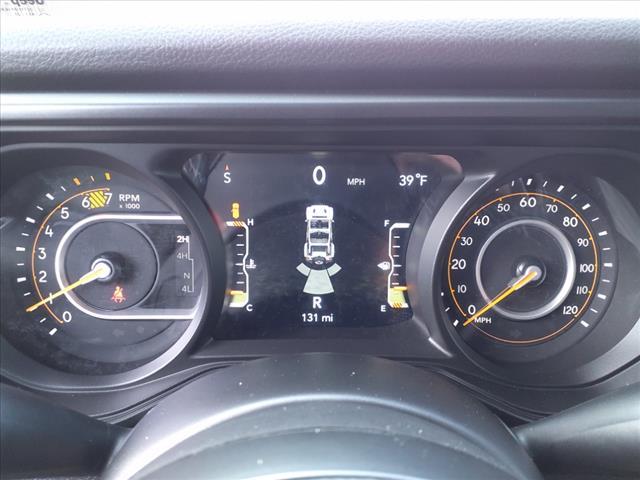 new 2025 Jeep Wrangler car, priced at $46,385