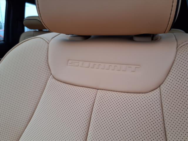 new 2025 Jeep Grand Cherokee car, priced at $54,370