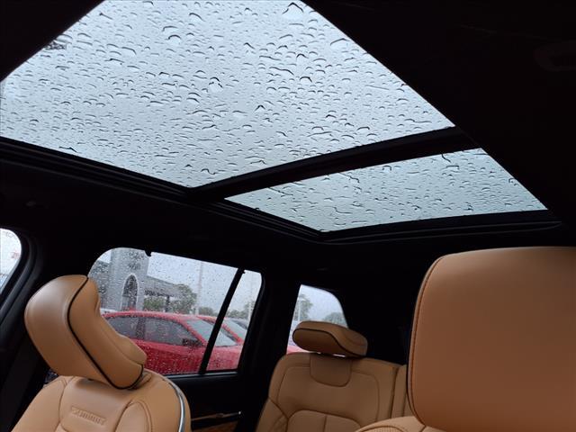 new 2025 Jeep Grand Cherokee car, priced at $54,370