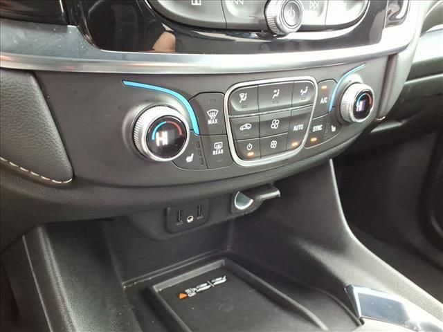 used 2023 Chevrolet Traverse car, priced at $29,881