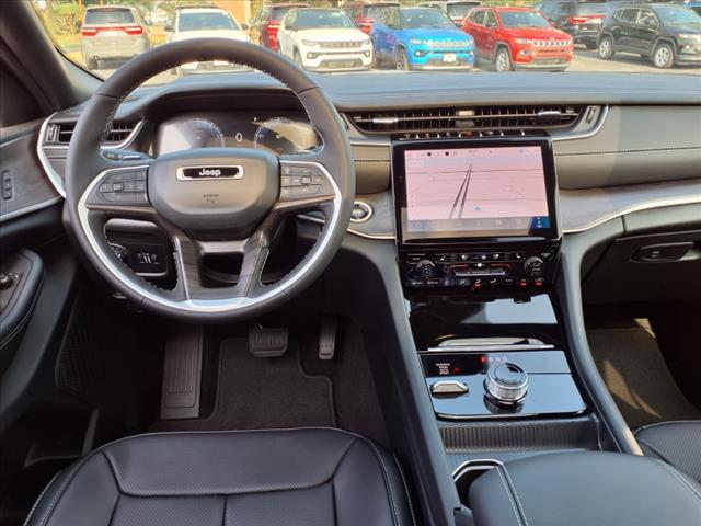 new 2025 Jeep Grand Cherokee L car, priced at $49,011