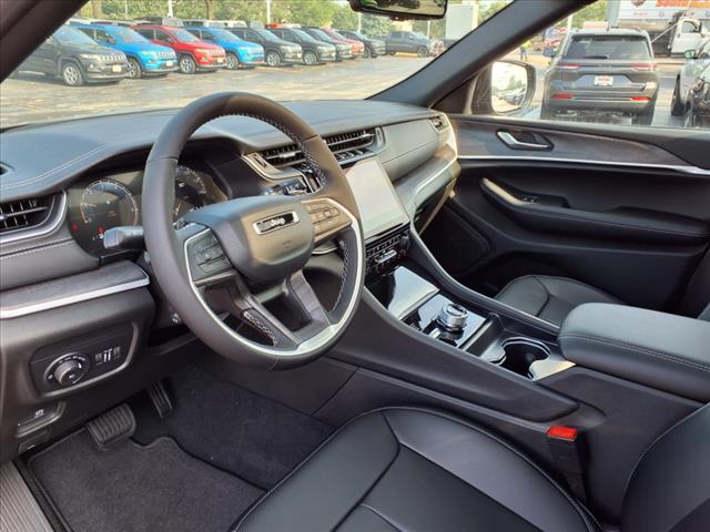 new 2025 Jeep Grand Cherokee L car, priced at $49,011