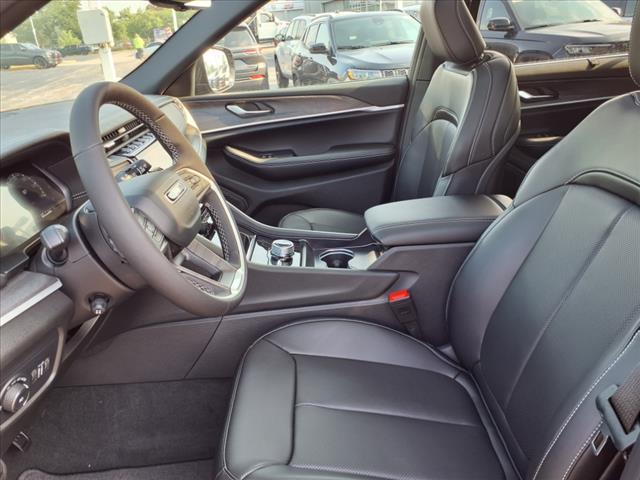 new 2025 Jeep Grand Cherokee L car, priced at $49,011