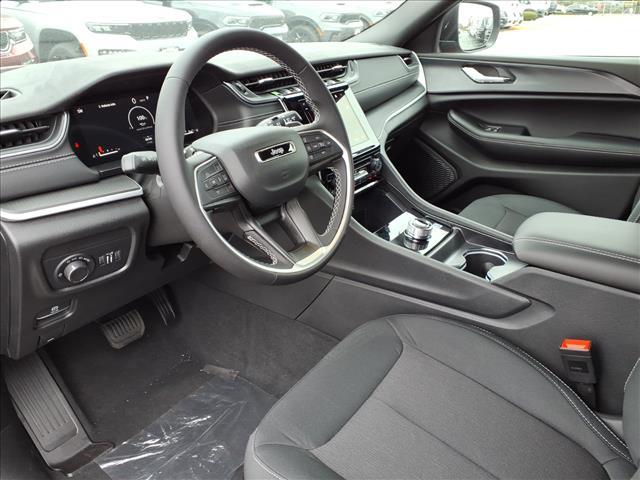 new 2025 Jeep Grand Cherokee L car, priced at $37,081