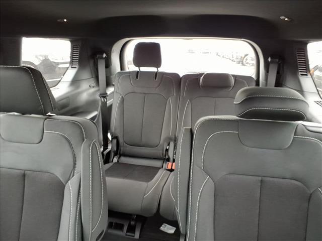 new 2025 Jeep Grand Cherokee L car, priced at $37,081