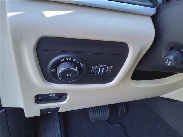 new 2025 Jeep Grand Cherokee car, priced at $49,469