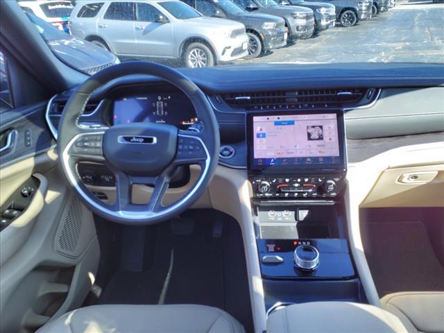 new 2025 Jeep Grand Cherokee car, priced at $49,469