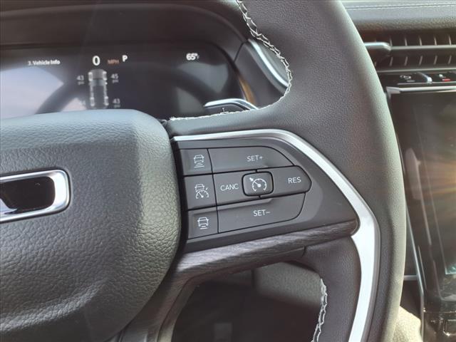 new 2025 Jeep Grand Cherokee car, priced at $48,357
