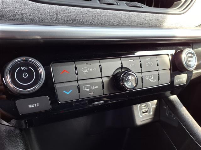 new 2025 Jeep Compass car, priced at $25,300