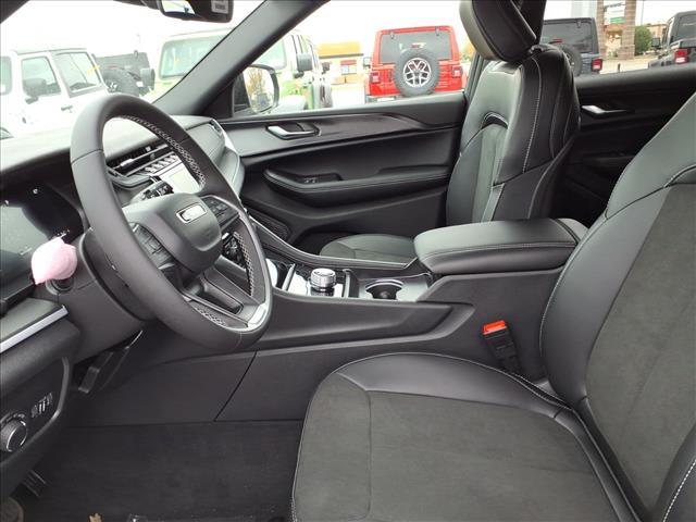 new 2025 Jeep Grand Cherokee L car, priced at $42,313