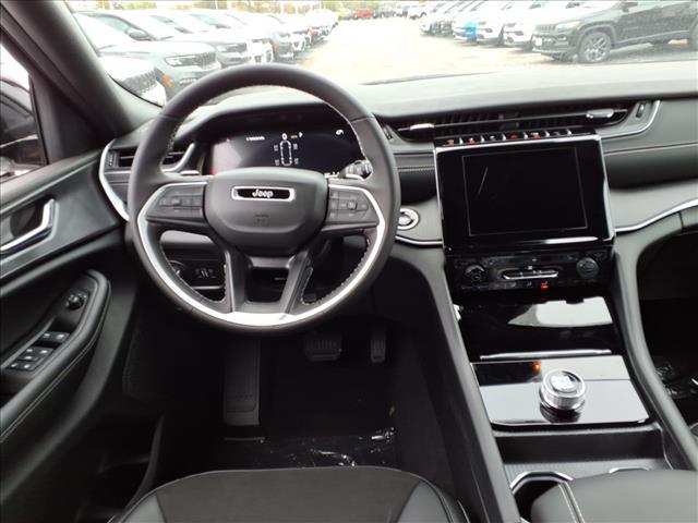 new 2025 Jeep Grand Cherokee L car, priced at $42,313