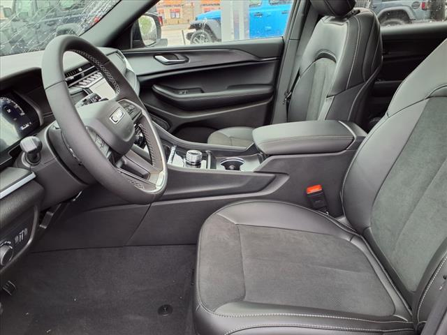 new 2025 Jeep Grand Cherokee L car, priced at $42,819