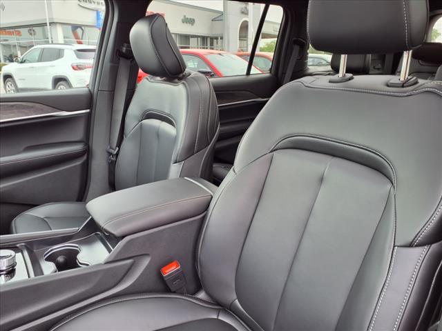 new 2025 Jeep Grand Cherokee L car, priced at $46,019