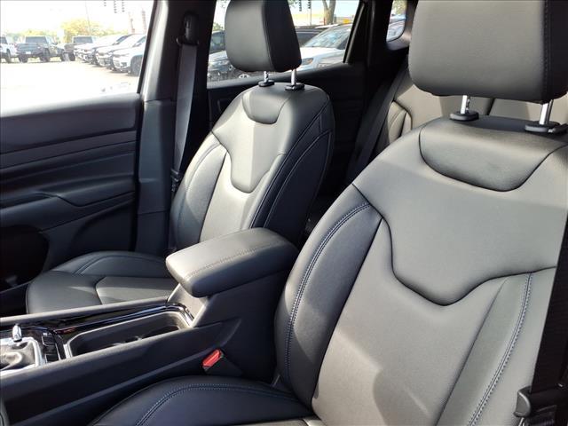 new 2025 Jeep Compass car, priced at $34,089