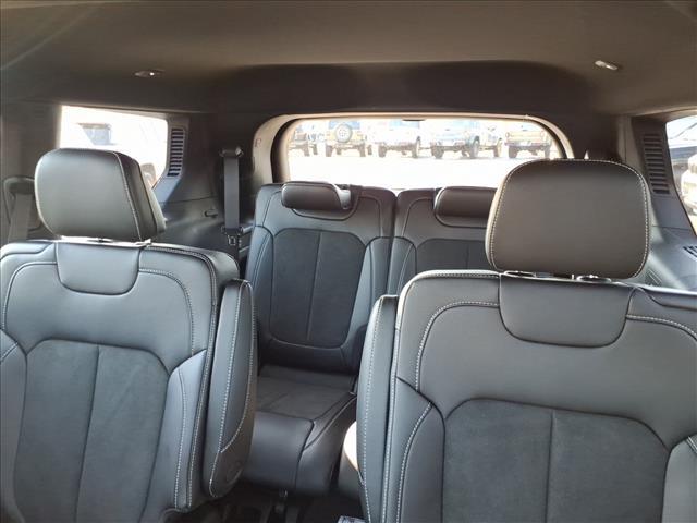 new 2025 Jeep Grand Cherokee L car, priced at $42,819