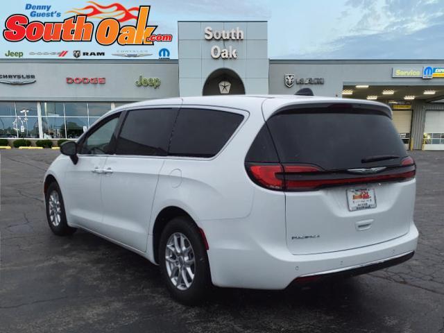 new 2025 Chrysler Pacifica car, priced at $44,145