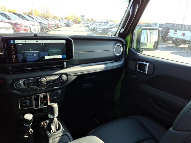 new 2025 Jeep Gladiator car, priced at $50,150